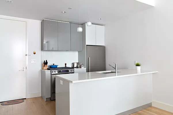 Rented by Modern Spaces | media 21