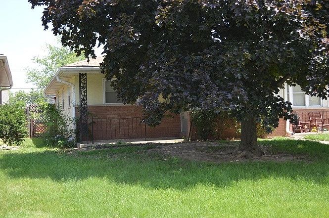 2nd image of 1140 McCarley Dr W