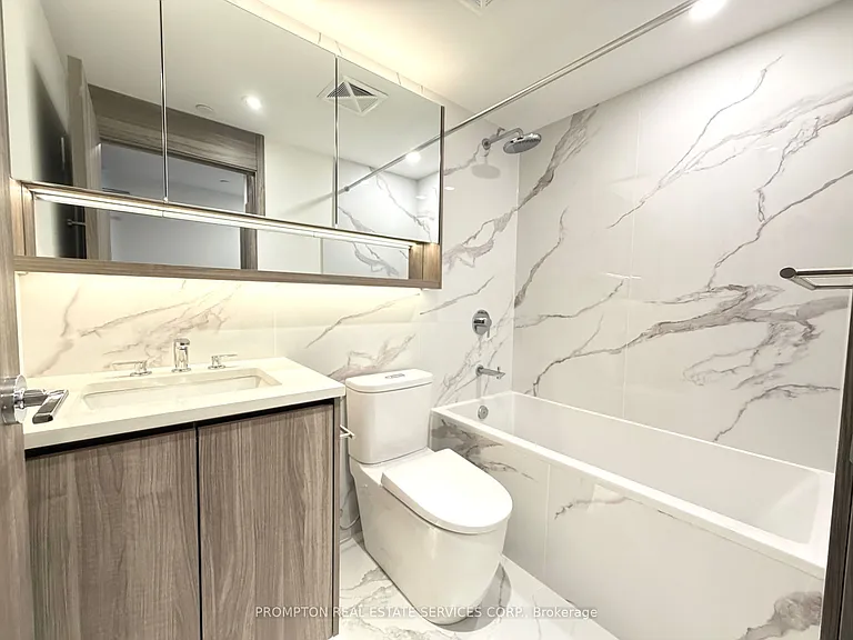 18 Esther Shiner Blvd #731 — Photo 13