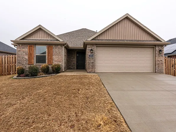 353 W Tyler Rd, Farmington, AR 72730