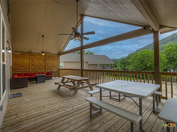 4th image of 186 River Villas Ct