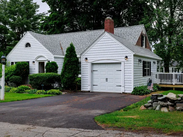 10 South Road, Brewer, ME 04412