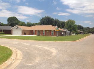 1524 Oakleigh Ct, Pensacola, FL 32506