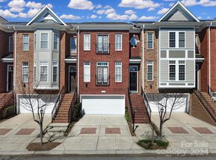 3012 Luke Crossing Dr, Charlotte, NC 28226