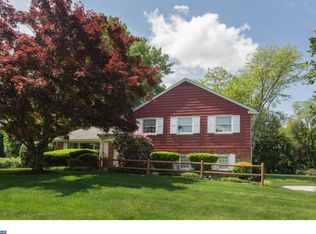 1018 Waltham Rd, Berwyn, PA 19312