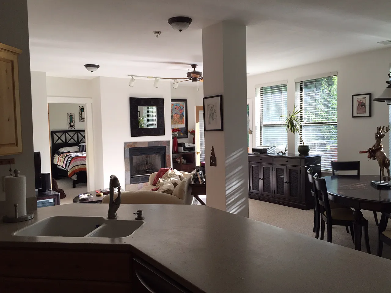 2 bed, 1157 sqft, $2,700 — Photo 3