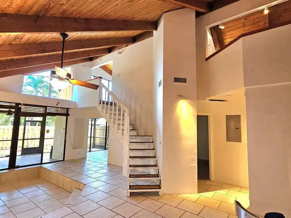 2948 NW 69th Ct, Fort Lauderdale, FL 33309