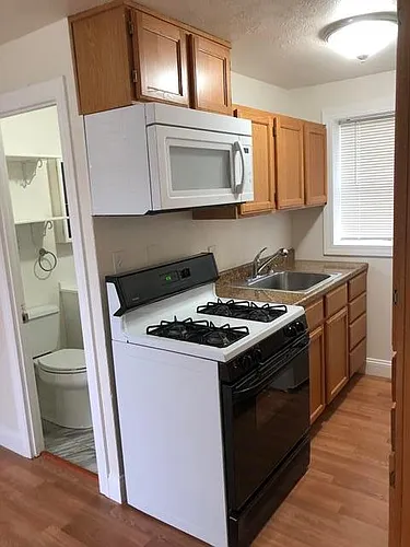 1030 Jay Ave Photo 1