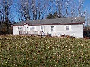 2860 E Wells Rd, Caro, MI 48723