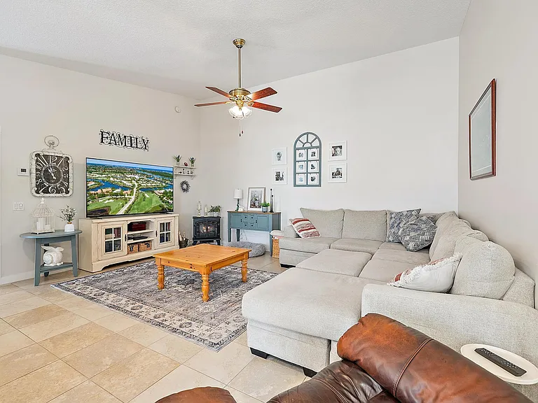 8229 Saint Johns Ct — Photo 11