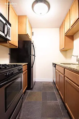 Rented by Sotheby's International Realty | media 5