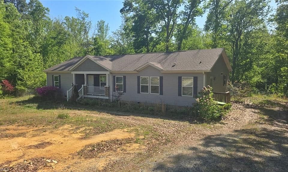1st image of 526 Jimmy Creek Rd