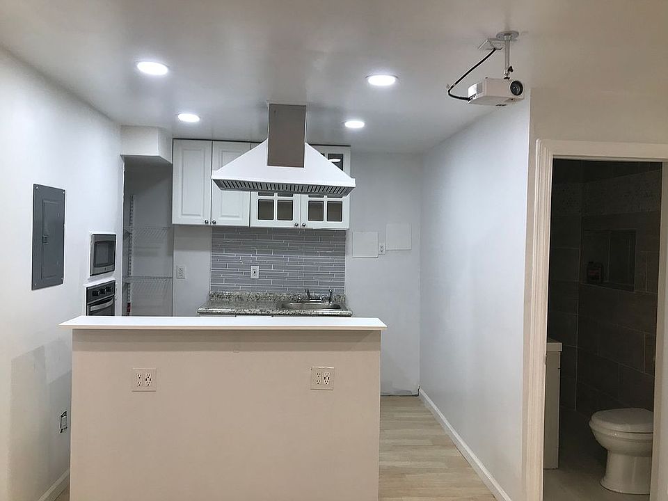 1st image of 55 Montgomery Ave #2