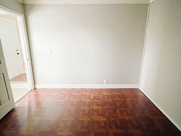 4th image of 2808 S Brotherton St #1
