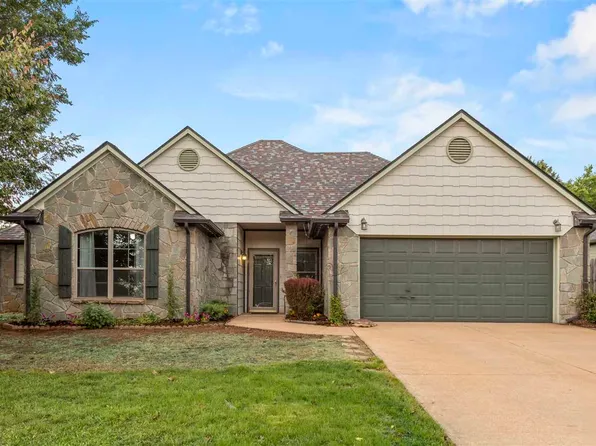 702 N Wedgewood Dr, Stillwater, OK 74075