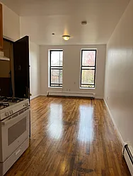 177 Richards Street, #3