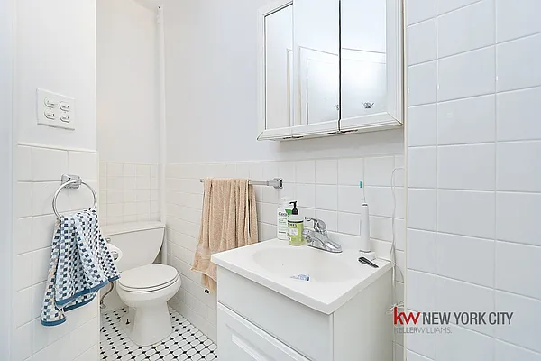 Rented by Keller Williams NYC | media 21
