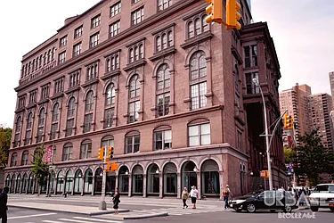 Rented by Urbane Brokerage