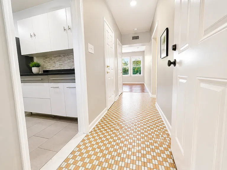 8210 Tahona Dr — Photo 8