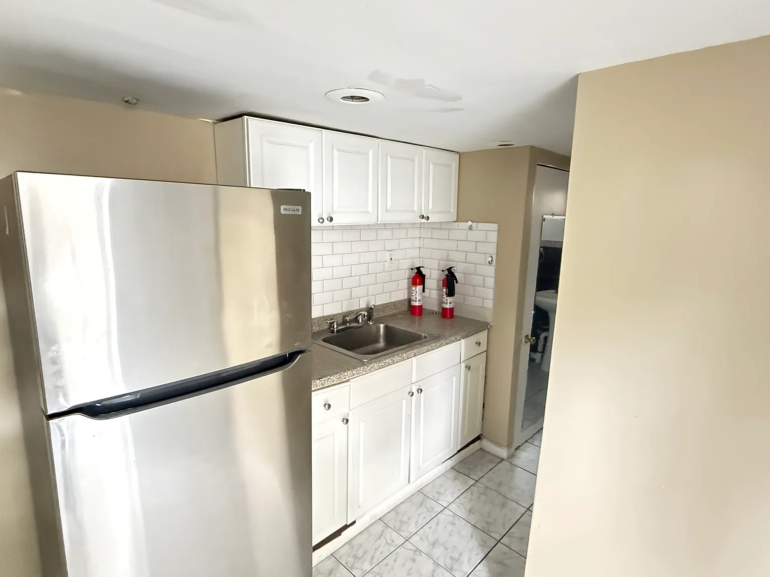 1 bed, $2,000 — Photo 4