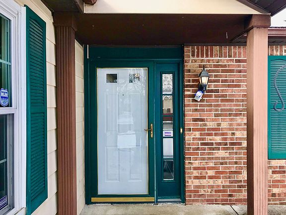 3rd image of 3238 Eastbrooke Cir