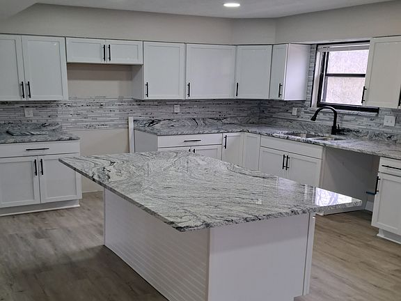 5th image of 9102 Misty Lake Cir