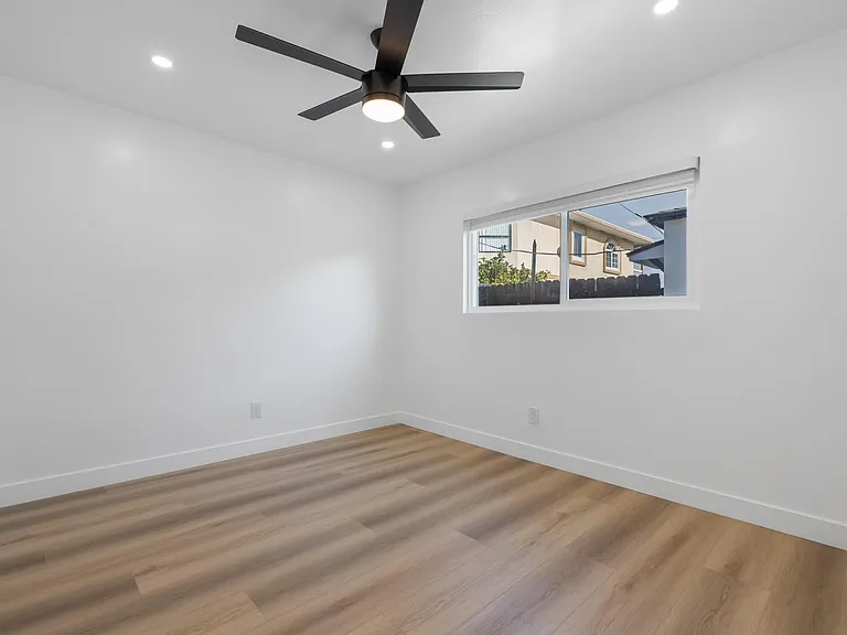 114 Madison Ave #C — Photo 10