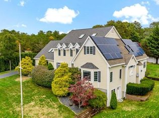 32 Weather Deck Dr, Bourne, MA 02532