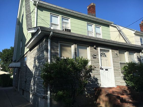 2nd image of 8937 212th St