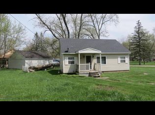8263 Wakazoo Way, Watervliet, MI 49098