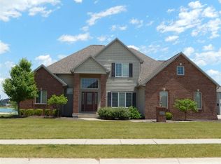 1627 Rock Dove Rd, Fort Wayne, IN 46814