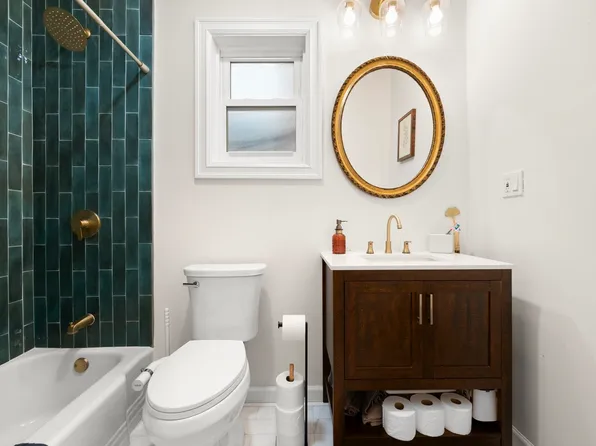 2211 New York Avenue image 12 of 19