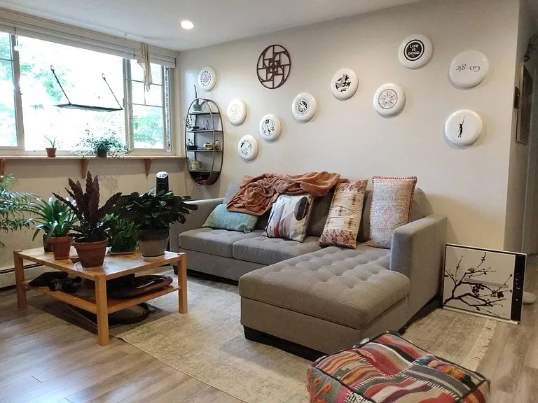 850 W Moorhead Cir #3C — Photo 1