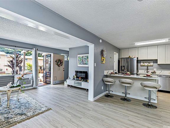 2nd image of 98-1394 Nola St #110