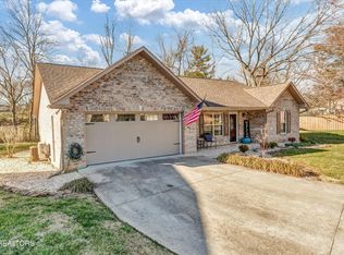 5513 Fenway Ln, Knoxville, TN 37912
