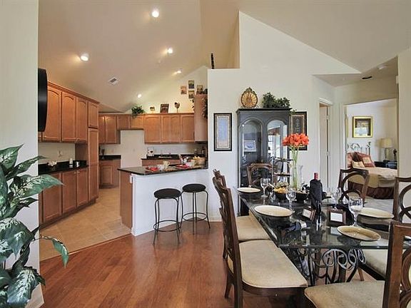 5th image of 1617 Southfield Cir #68