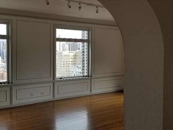 5th image of 1360 Jones St APT 701