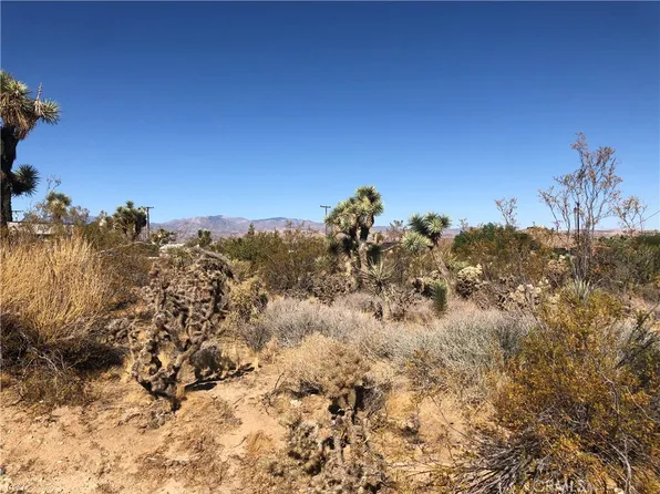 58310 Lisbon Dr #72, Yucca Valley, CA 92284