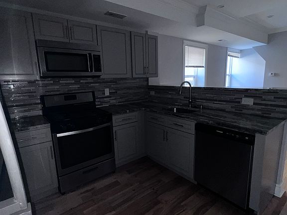 3rd image of 1218 S 51st St #3