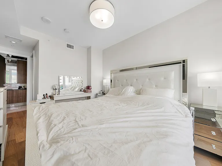 210 Salter St #D605 — Photo 19