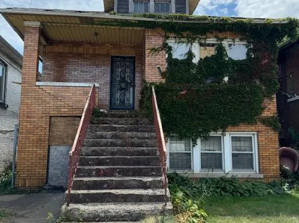 1105 W 11th Ave, Gary, IN 46402