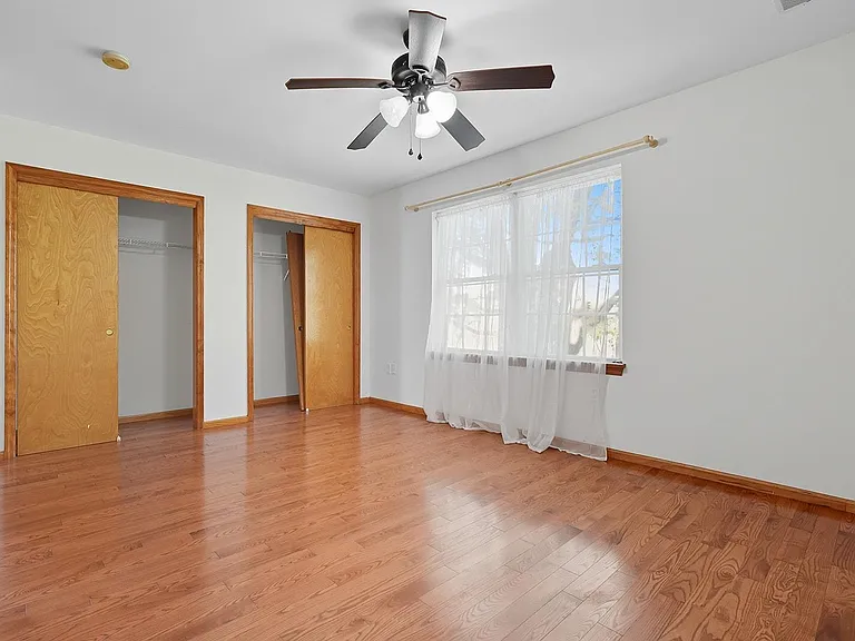 87 Cottage St #2 — Photo 5