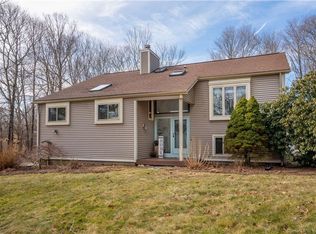 2 Hickory Ct, Columbia, CT 06237