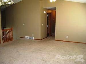 219TigerStLivingRoomView1