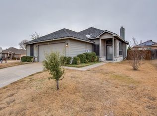 201 Yale Ct, Princeton, TX 75407
