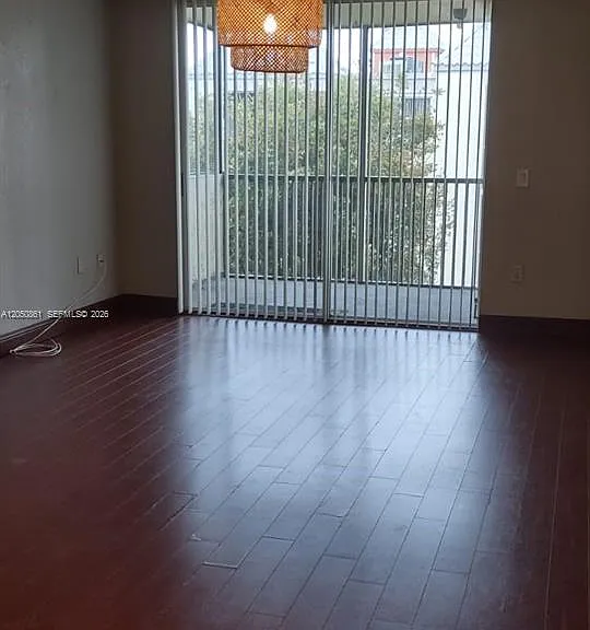 8215 Lake Dr #505 — Photo 5
