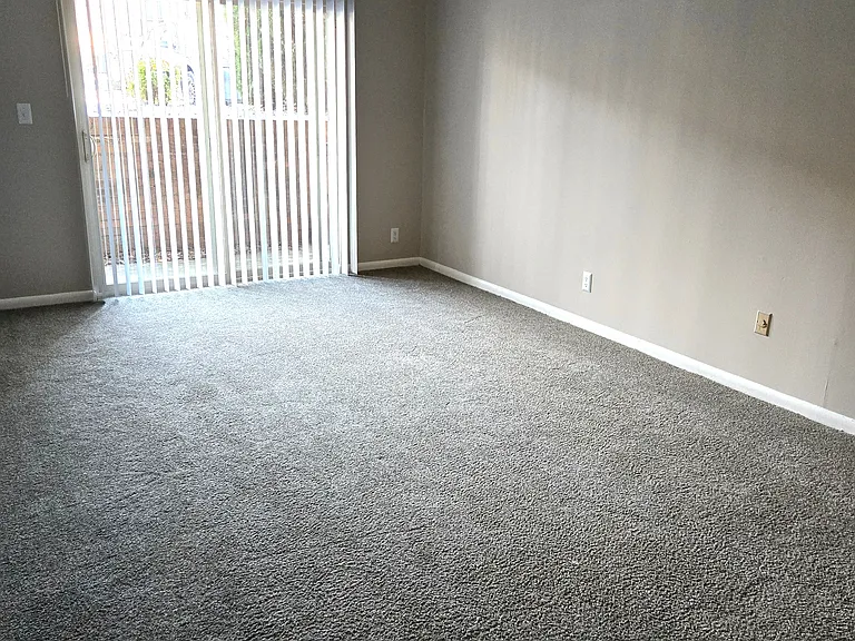 102 Saint Francis Ct #14 — Photo 8
