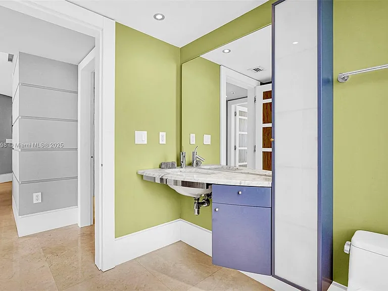 16699 Collins Ave #1103 — Photo 39