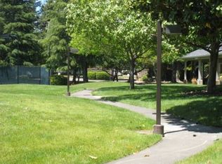 126 Valley Club Cir, Napa, CA