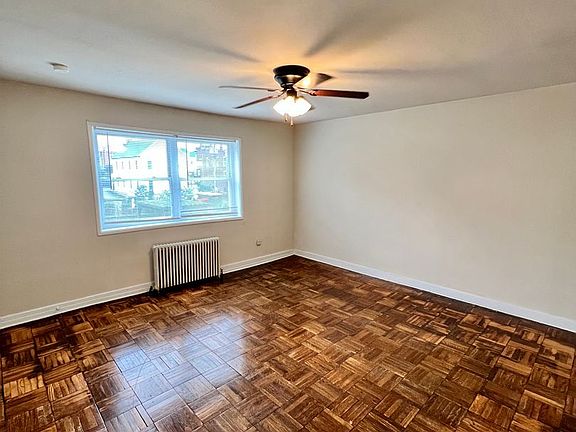 2nd image of 2623 Kensington Ave APT 6